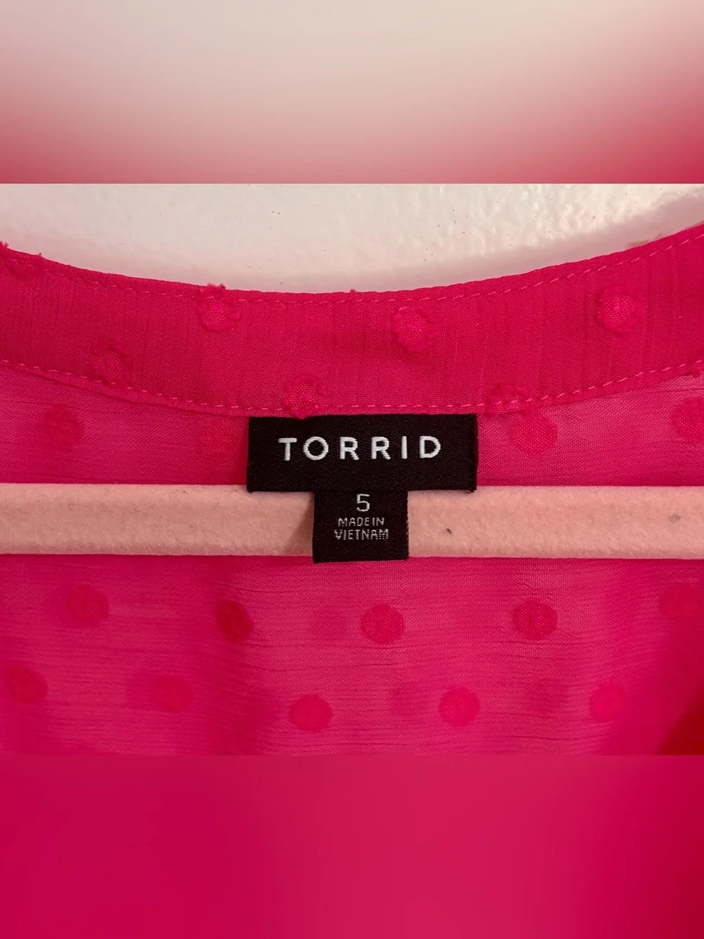 torrid pink clip